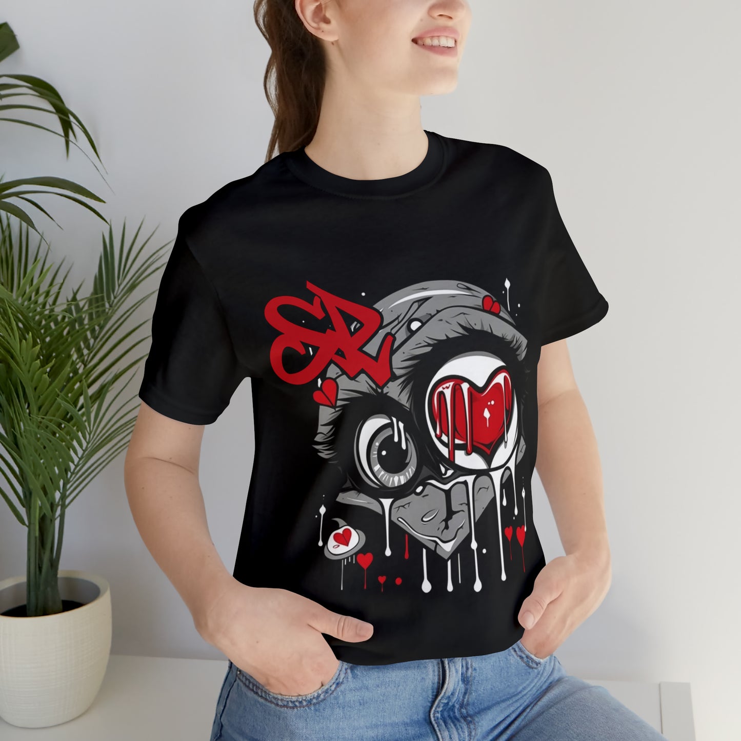 SR Graffiti drip art, broken love t-shirt. perfect gift for at lover.