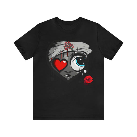 SR broken heart in the city, graffiti art print t-shirt. perfect gift for art lovers and fashion statement